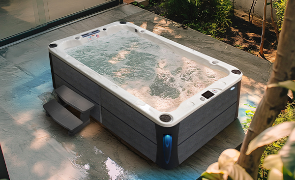 Deck Series Rome hot tubs for sale